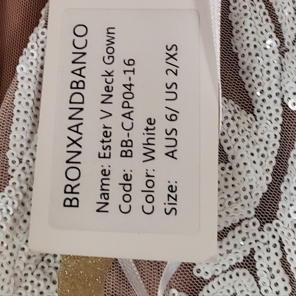 Bronx and Banco Ester V Neck Gown - Picture 13 of 13